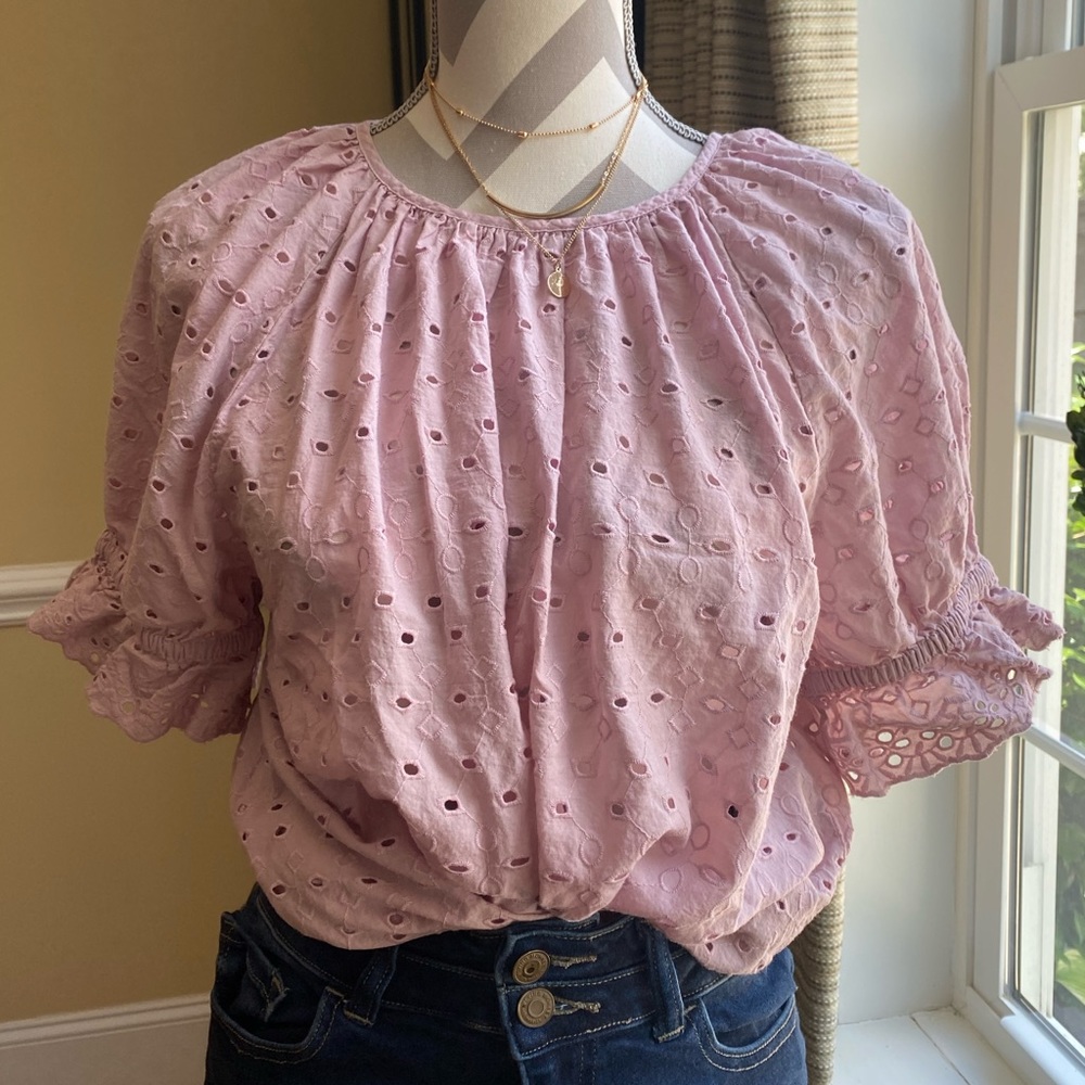 Pink bubble sleeve top✨
